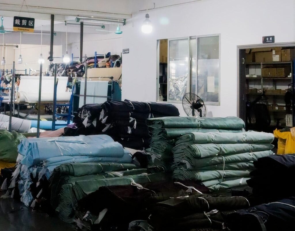 High Quality Dress Fabric Storage